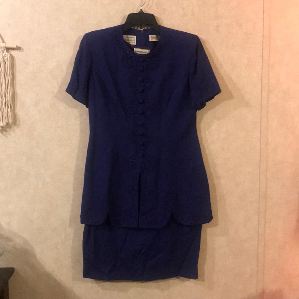 Vintage 2 piece suit.